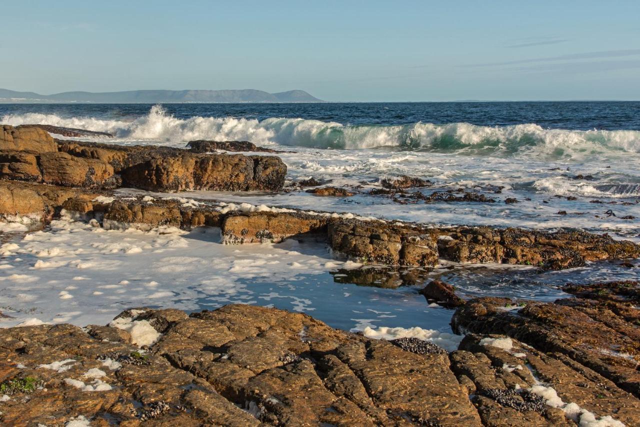 Hermanus Haven, Entire Home, On The Sea, Private Pool, Secure Luaran gambar