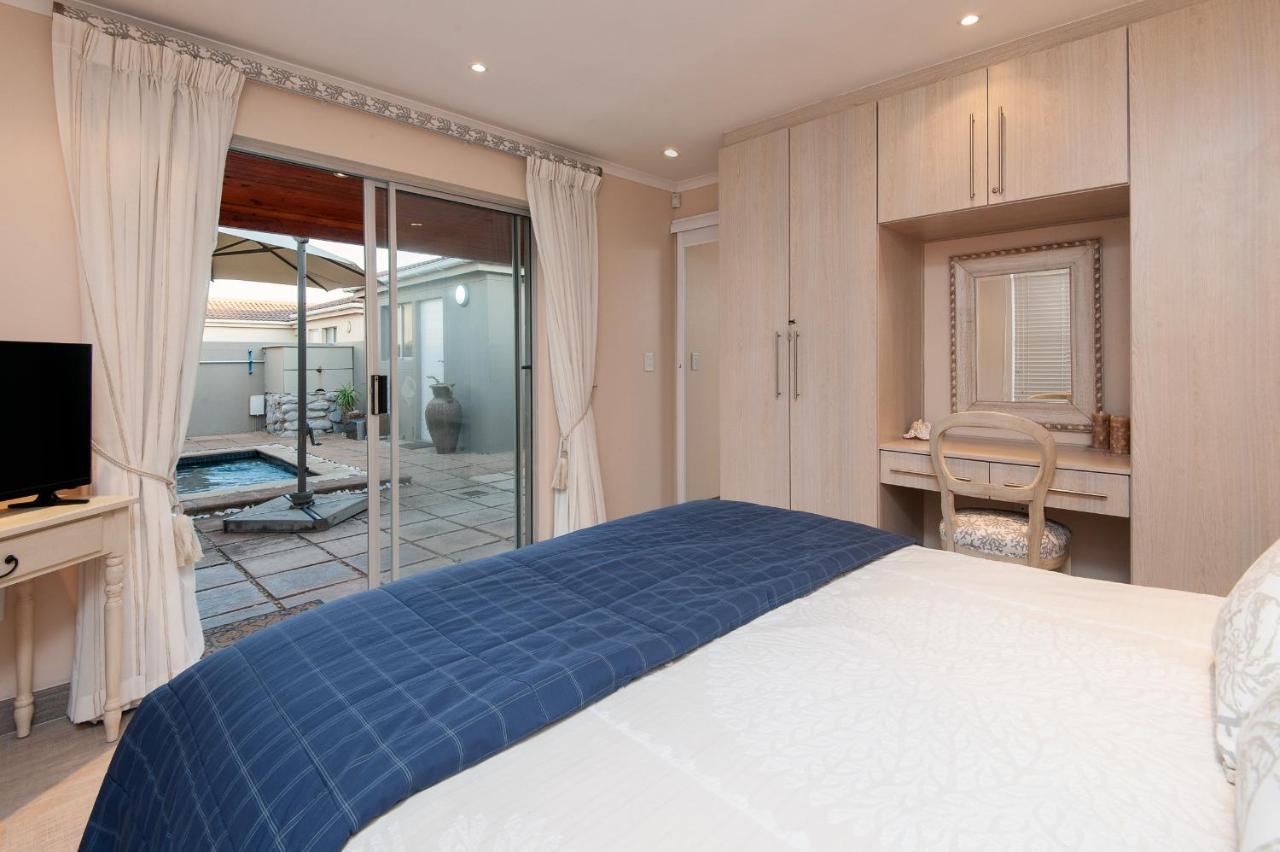 Hermanus Haven, Entire Home, On The Sea, Private Pool, Secure Luaran gambar