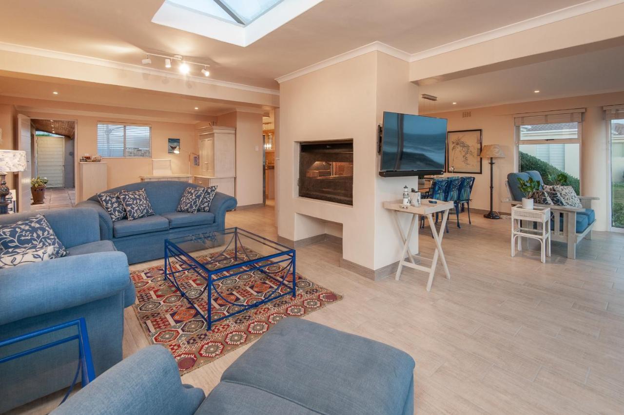 Hermanus Haven, Entire Home, On The Sea, Private Pool, Secure Luaran gambar