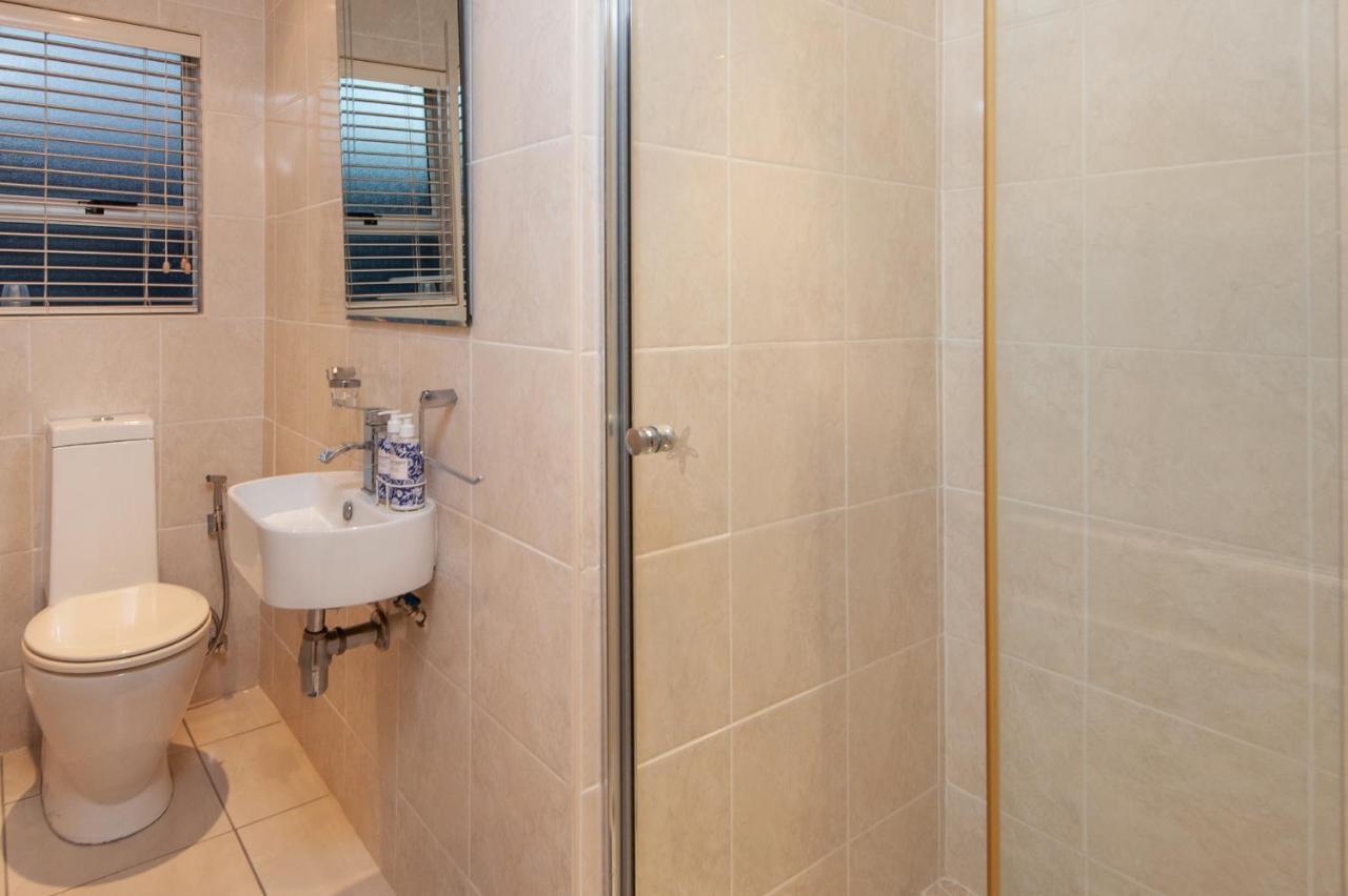 Hermanus Haven, Entire Home, On The Sea, Private Pool, Secure Luaran gambar